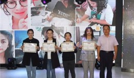 哈尼爆料辉辉一家视频,哈尼揭露辉辉一家真实生活片段